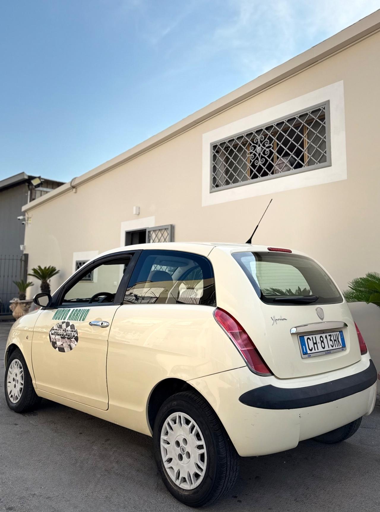 Lancia Ypsilon 1.2 Metano 60 Cv