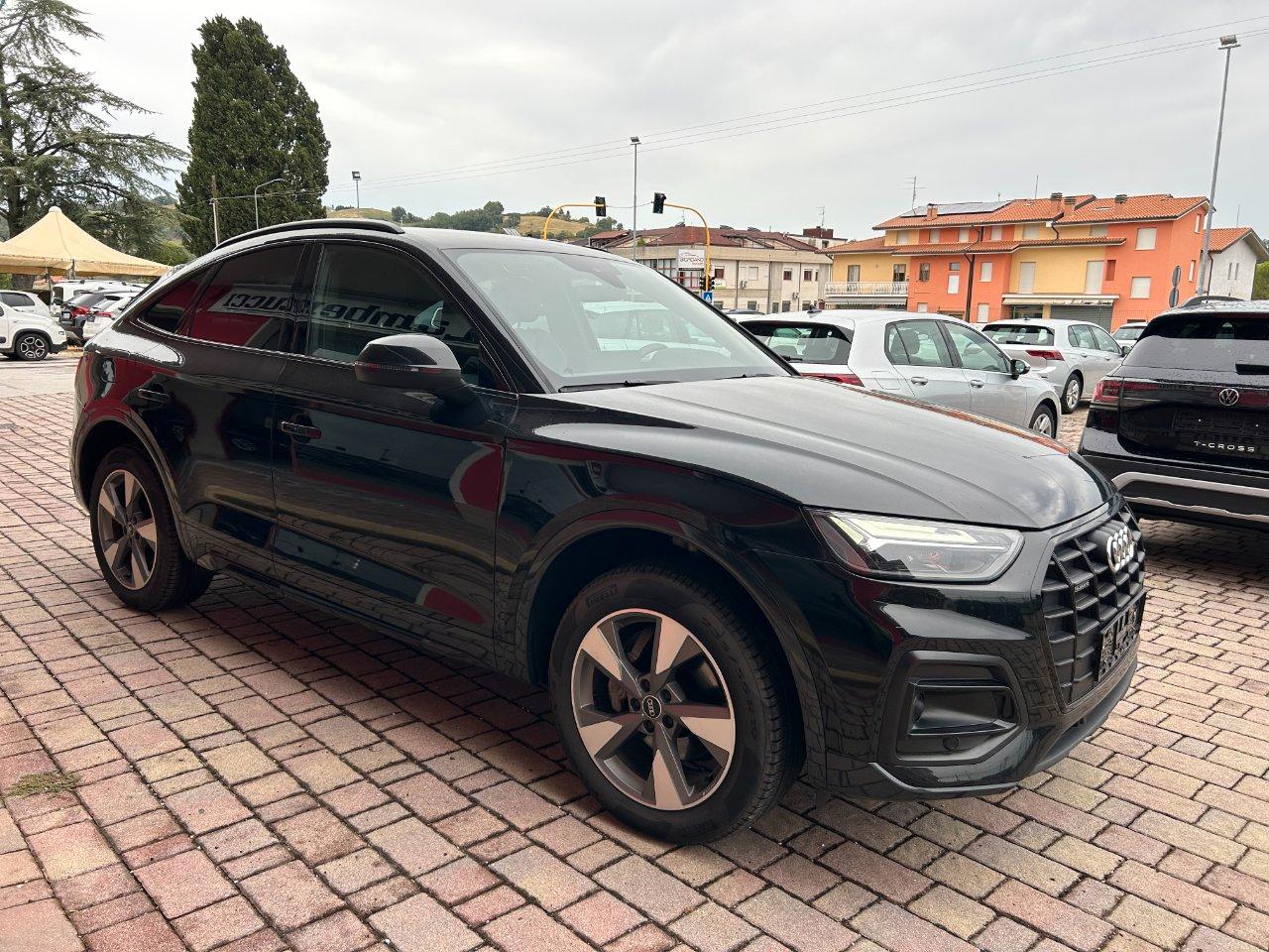 Audi Q5 Sportback 40 2.0 tdi mhev 12V Business Advanced quattro s-tronic