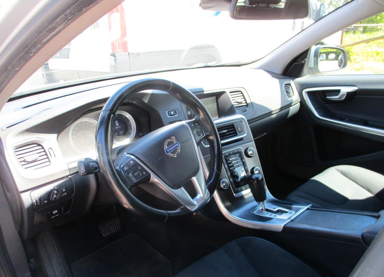 Volvo V60 2.0 d3 Summum geartronic