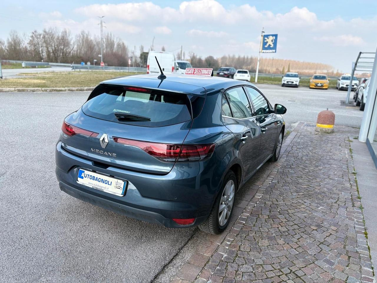 Renault Megane BUSINESS Blue dCi 115 CV 6mt