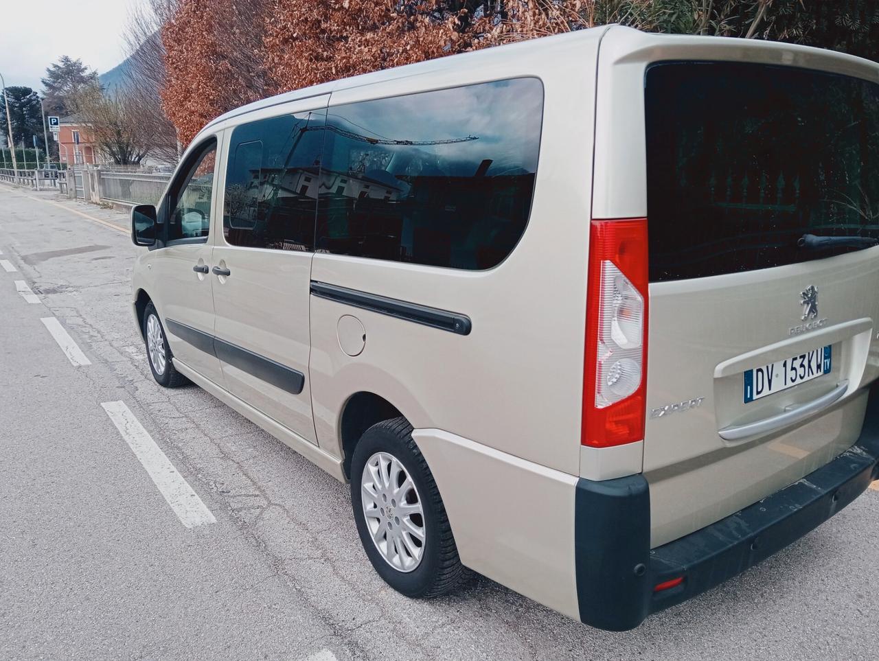 Peugeot Expert Tepee 2.0 HDi 136CV FAP PC Comfort 9P