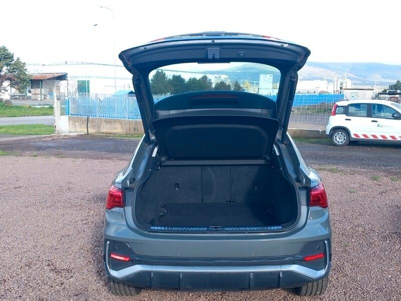 Audi Q3 35 TDI S tronic line edition