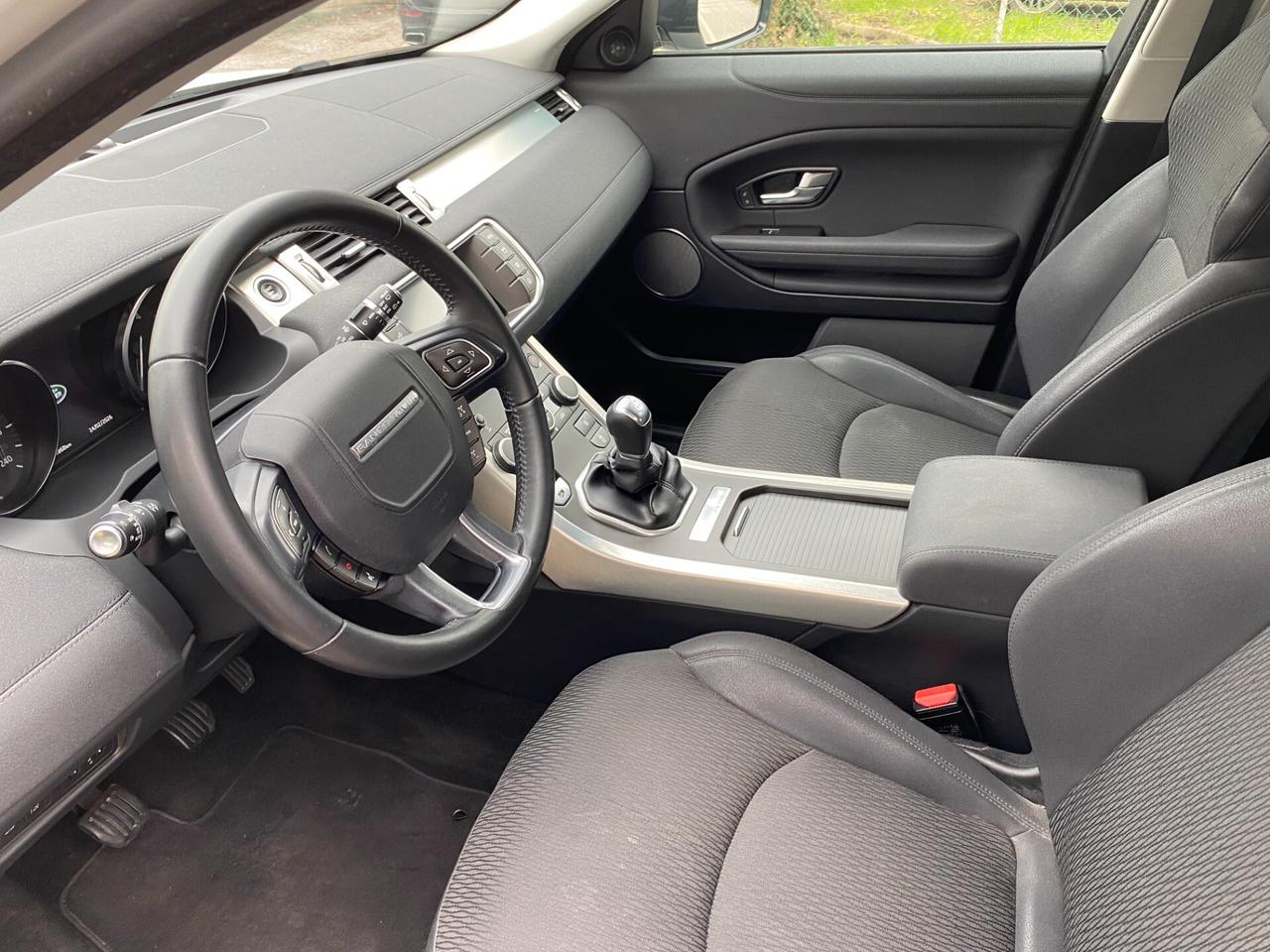 Land Rover Range Evoque 2.0 TD4 150 CV 5p. Pure