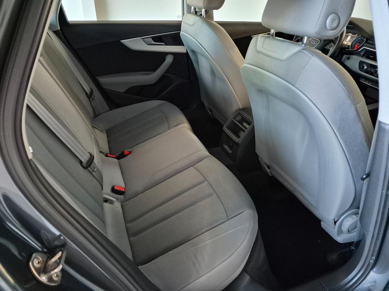 Audi A4 AVANT 2.0 TDI 150CV S-TRONIC LED NAVI MMI KEYLESS AUDI DRIVE SELECT