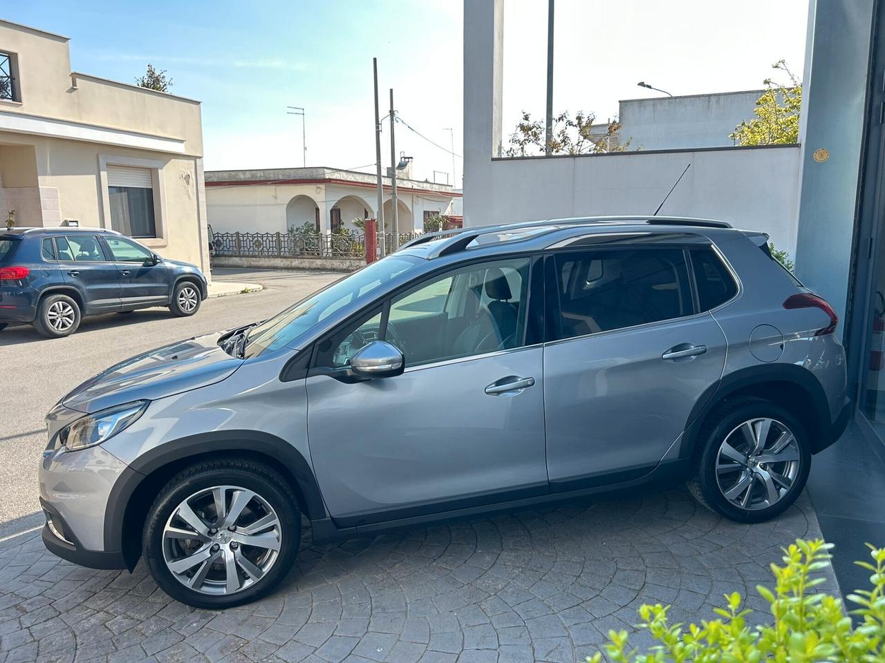 Peugeot 2008 1.6 HDI 100Cv ALLURE Km82.000-2018