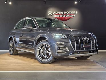 AUDI Q5 40 TFSI quattro S tronic Business Adv