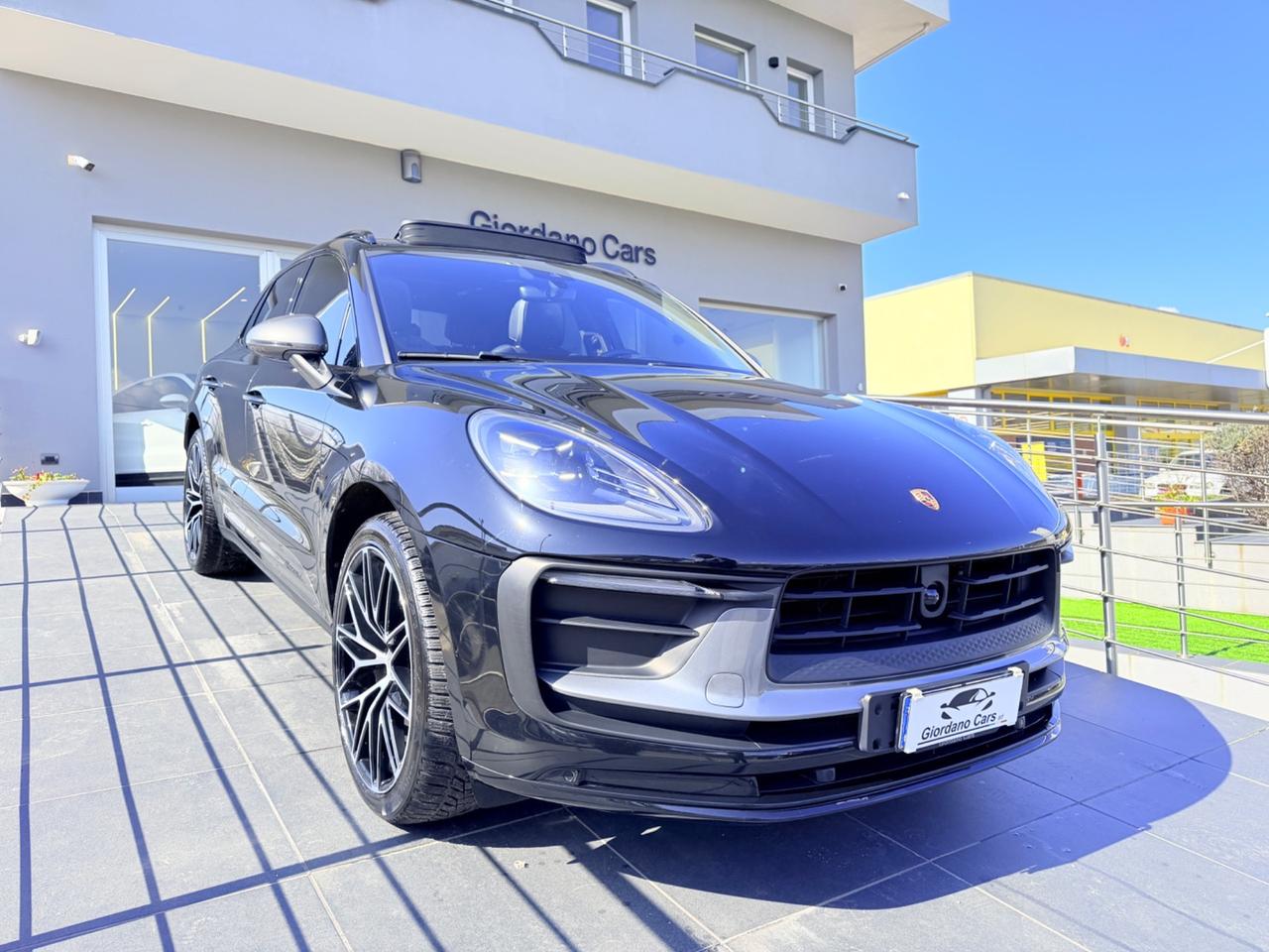 Porsche Macan 2.0 T 265cv open edition con approved