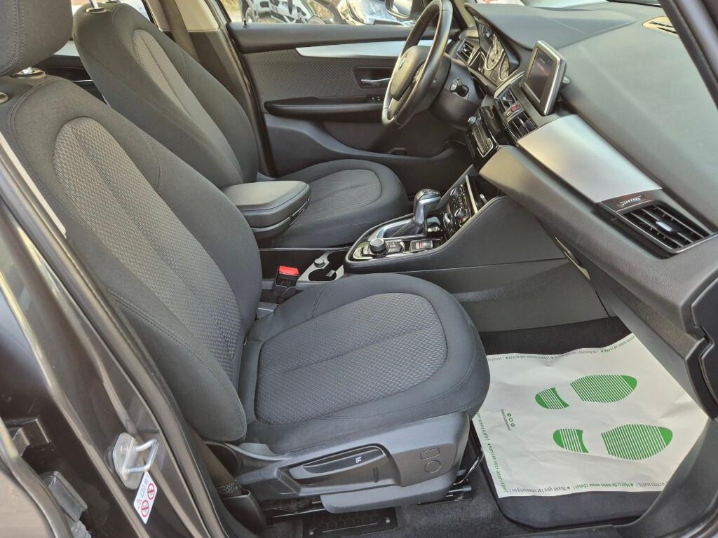 Bmw Active Tourer 218d Advantage Automatic