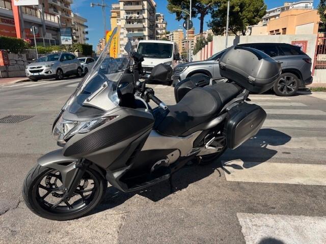 Honda Integra 750 Anche permuta o scambi0