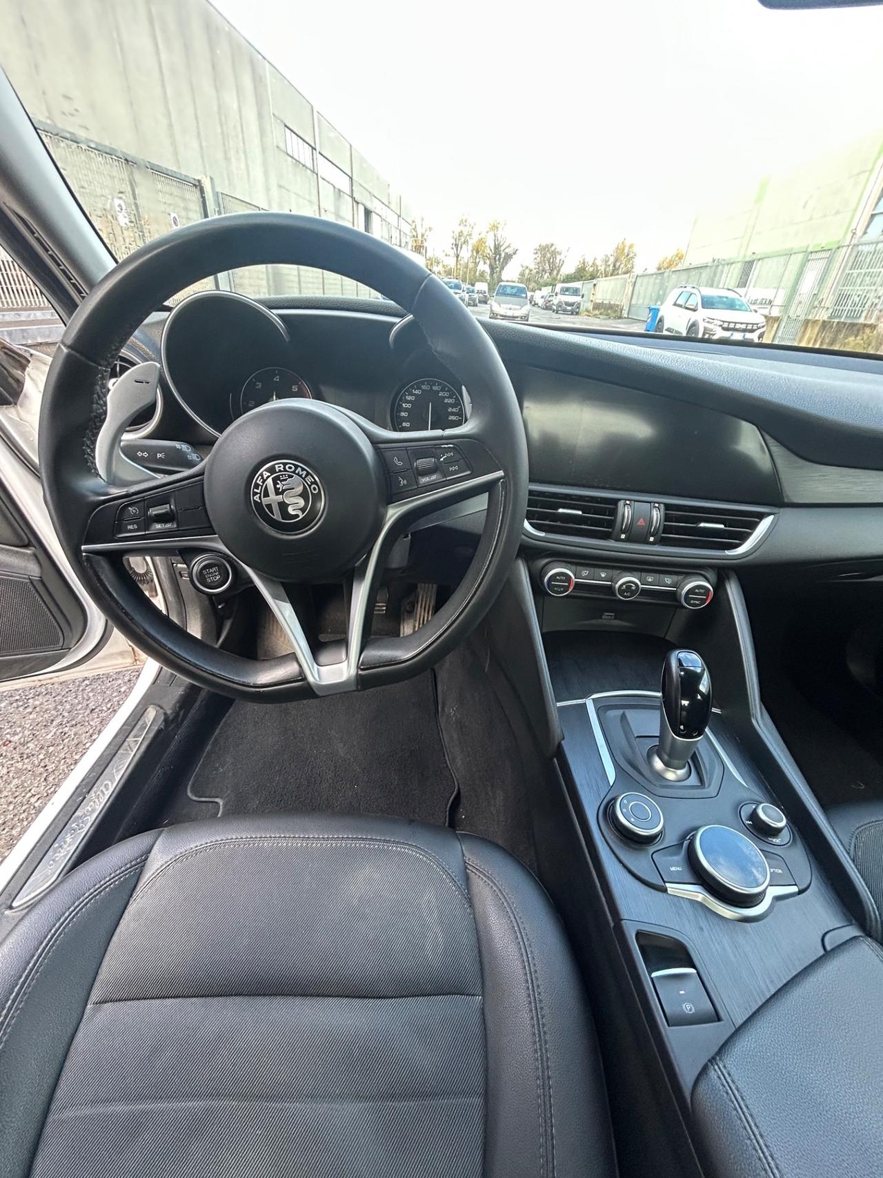 Alfa Romeo Giulia 2.2 Diesel 150 CV AT8