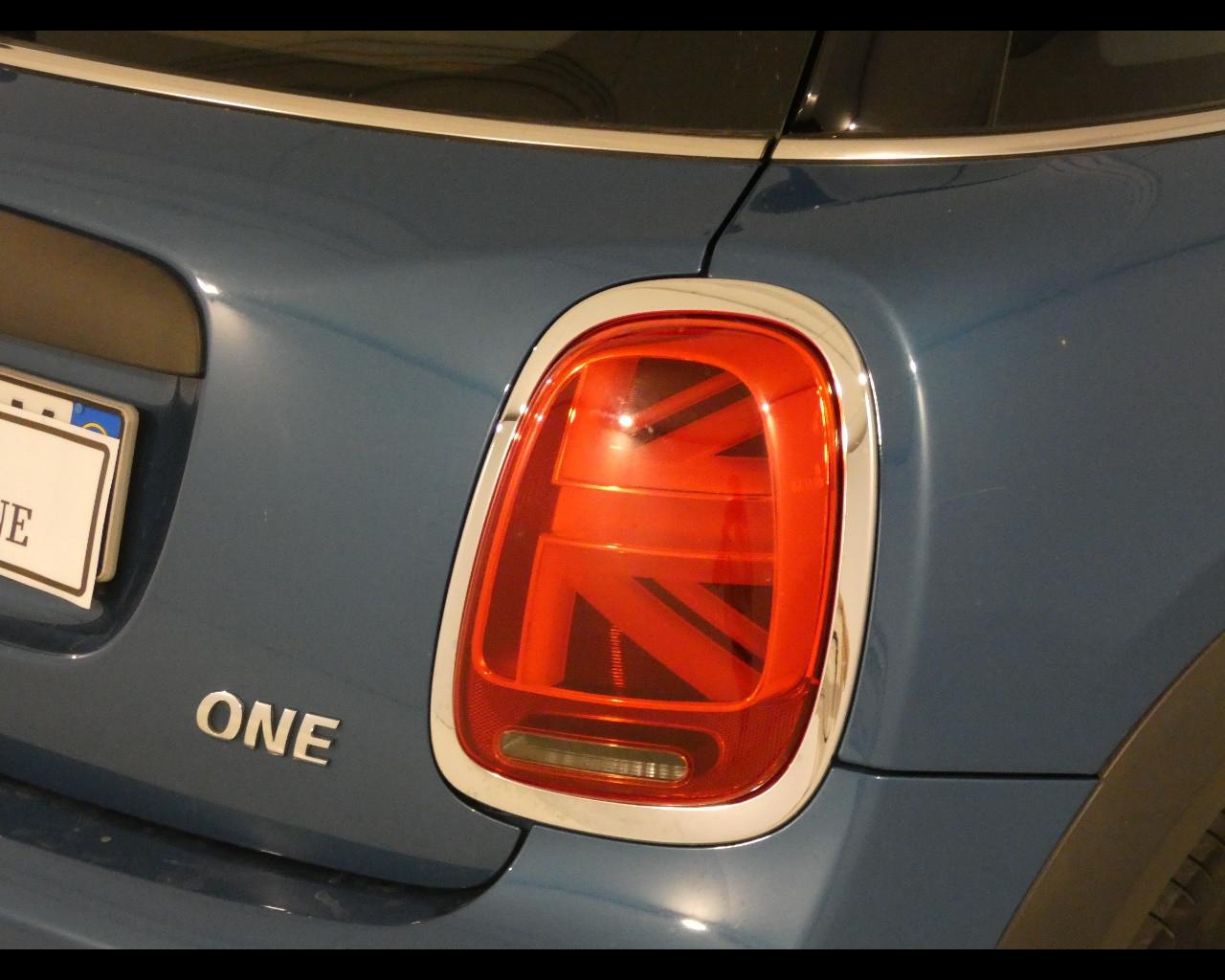 MINI Mini 5 porte (F55) - Mini 1.5 One 75 CV Classic 5 porte