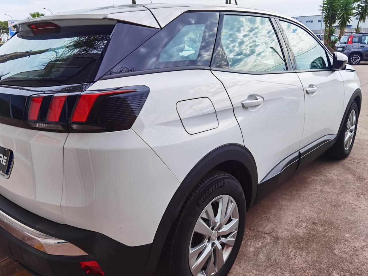 Peugeot 3008 BlueHDi 130 Business N1