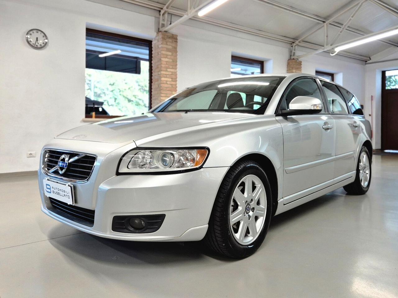 Volvo V50 D2 POLAR