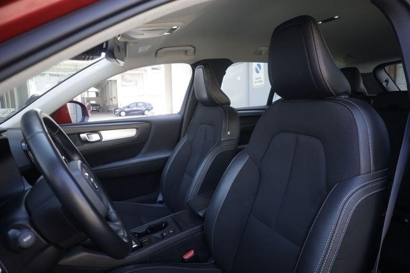 Volvo XC40 Volvo XC40 D3 AWD Geartronic R-Design 110KW ANNO 2019