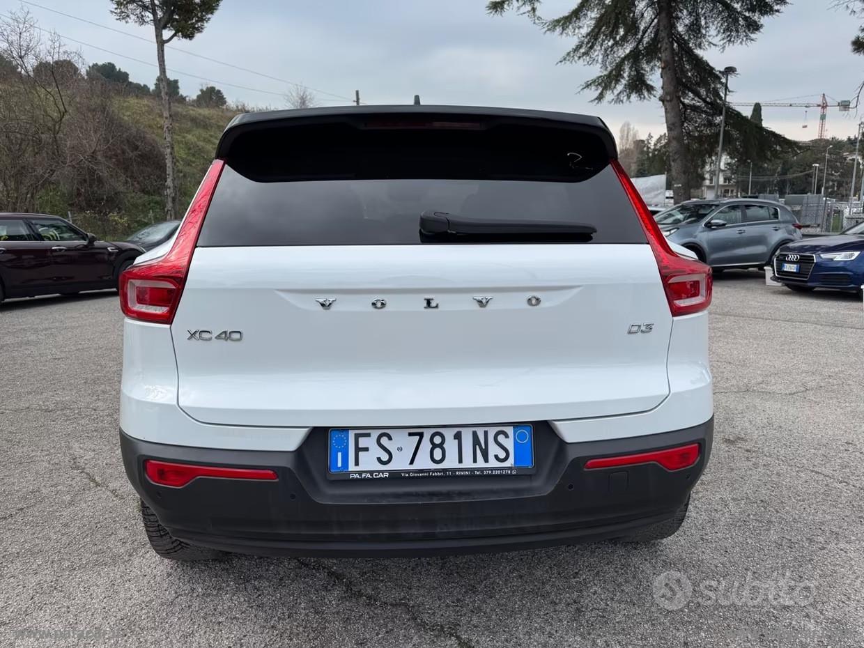 VOLVO XC40 D3 Geartronic Inscription