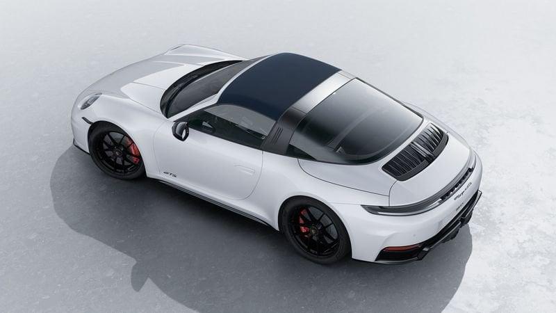 Porsche 911 992 II Targa 4 GTS - IVA Esposta