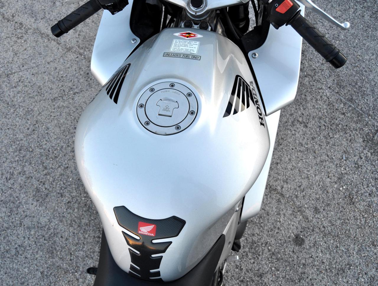 Honda VFR 800 V4 V Tech 2003