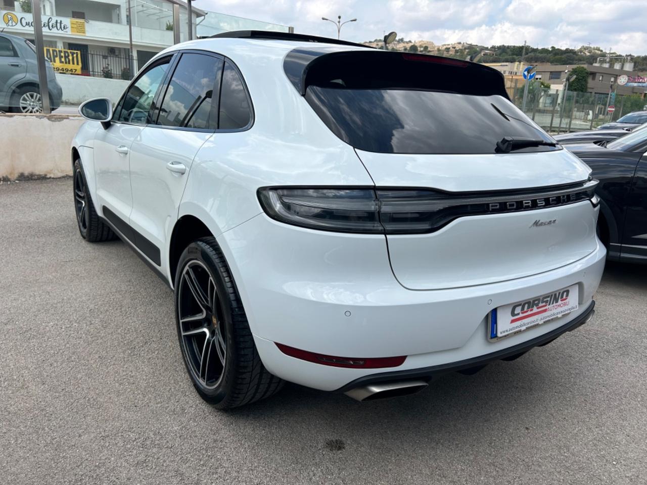 Porsche Macan 2.0 Sport Edition 90000km