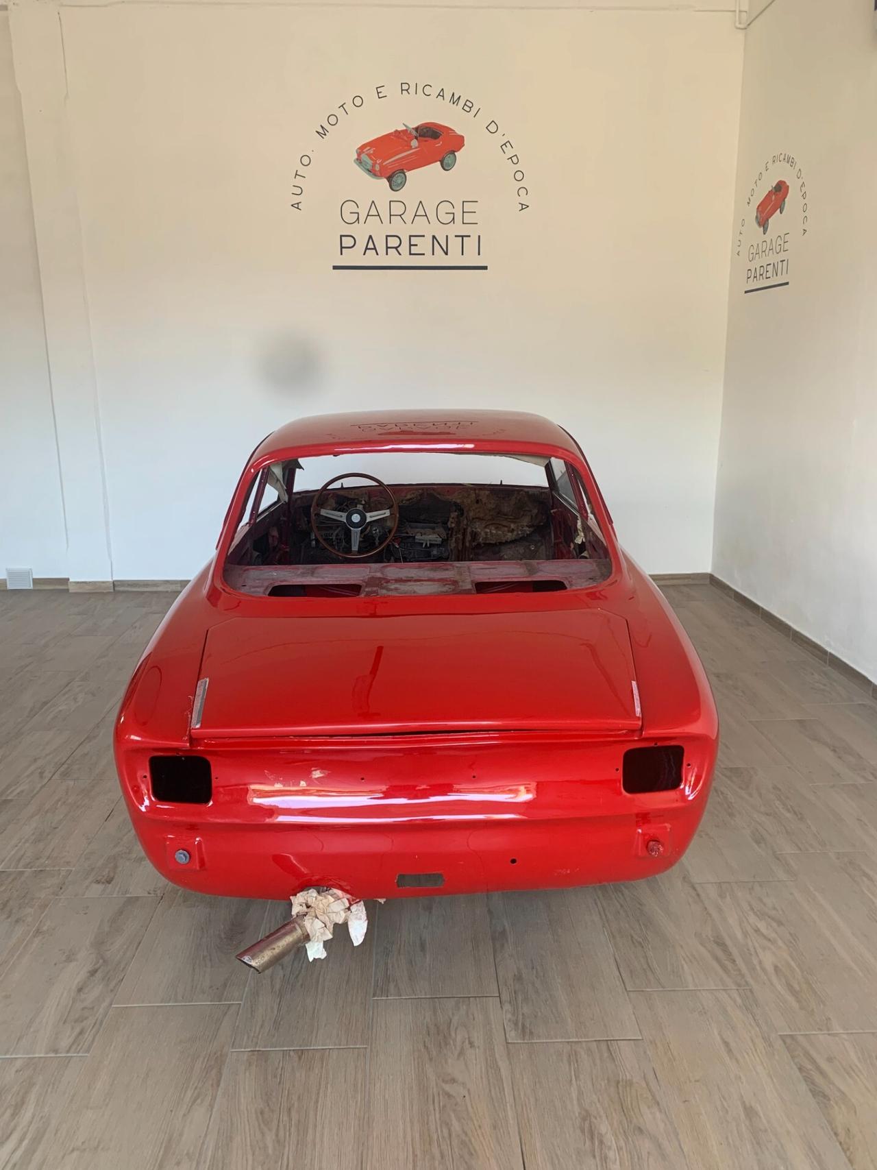 Alfa Romeo GT 1300 Junior