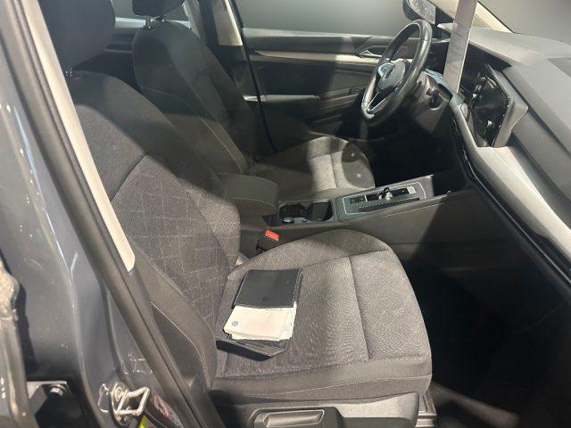 VOLKSWAGEN Golf 1.0 eTSI EVO DSG Life Virtual, ACC, AppConnect