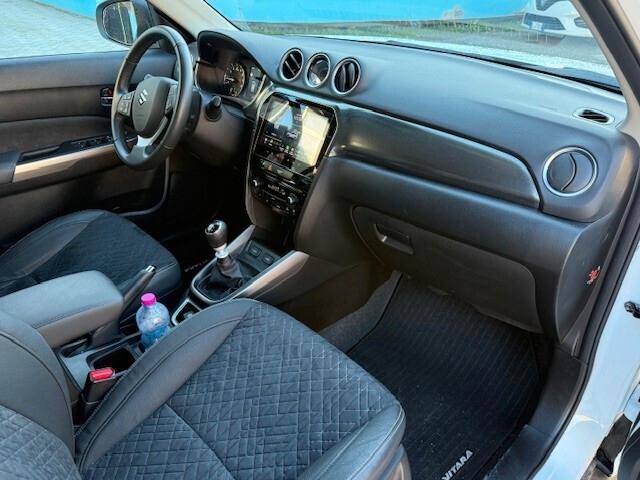 Suzuki Vitara 1.4 Hybrid Cool