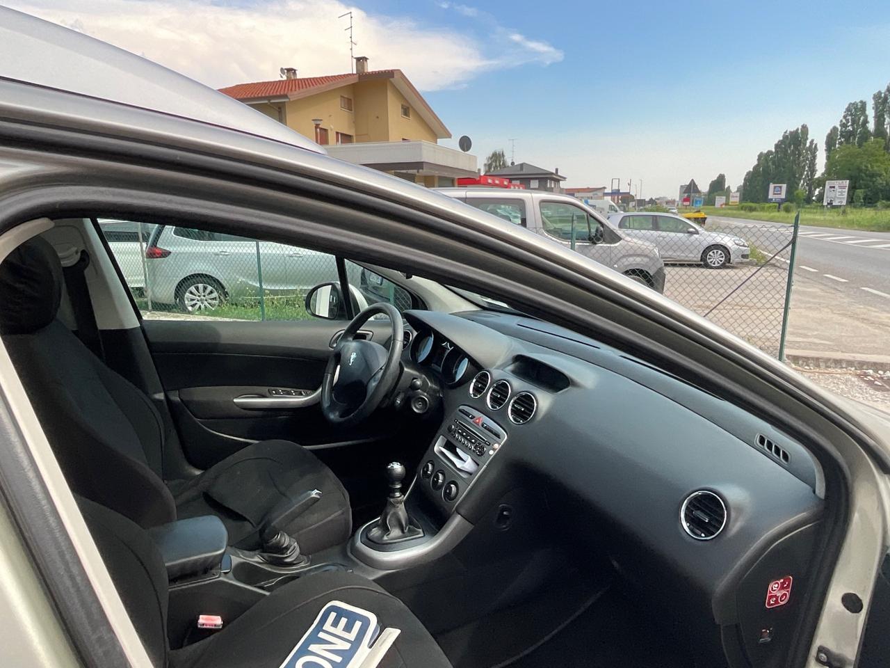 Peugeot 308 1.6 HDi 110CV SW Ciel Tecno