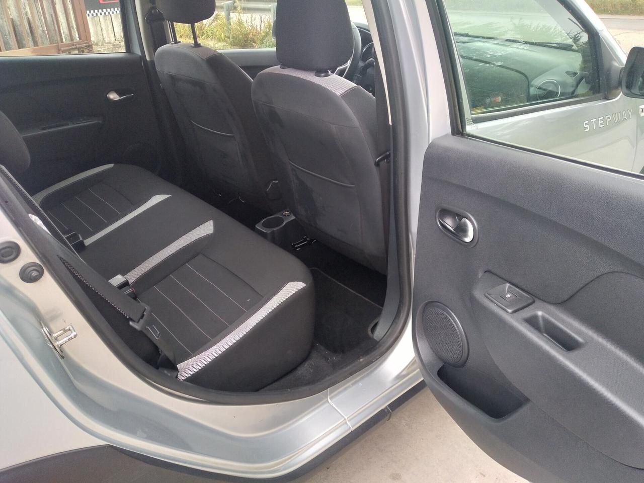 Dacia Sandero Stepway 1.5 Blue dCi 95 CV Comfort