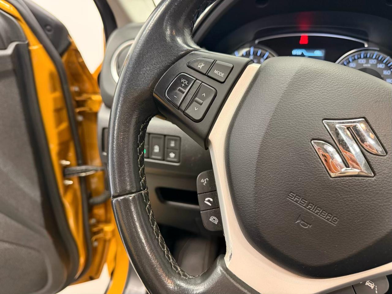 Suzuki Vitara 1.4 Hybrid Top