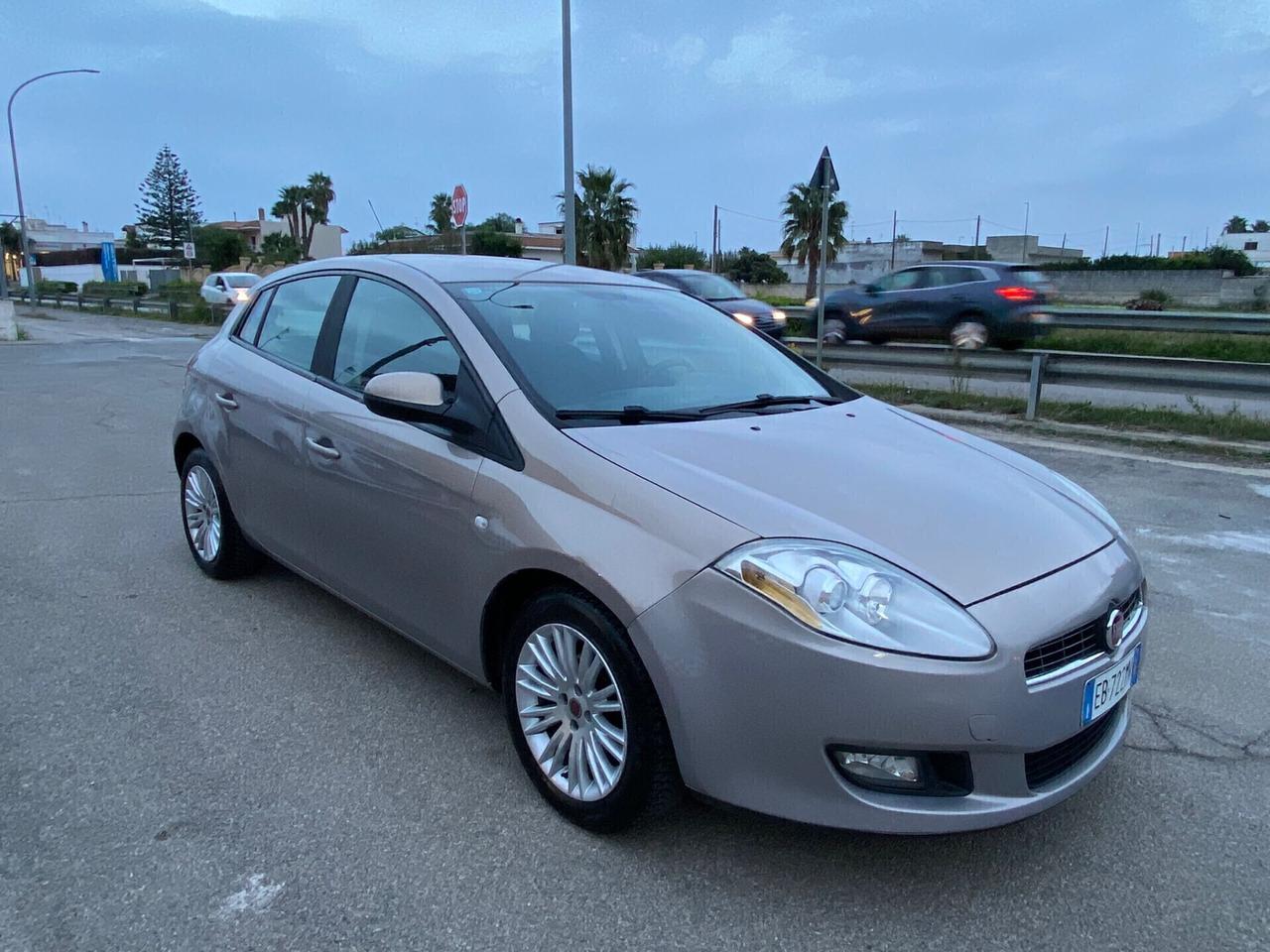 Fiat Bravo 1.4 Dynamic GPL Unipro 2010