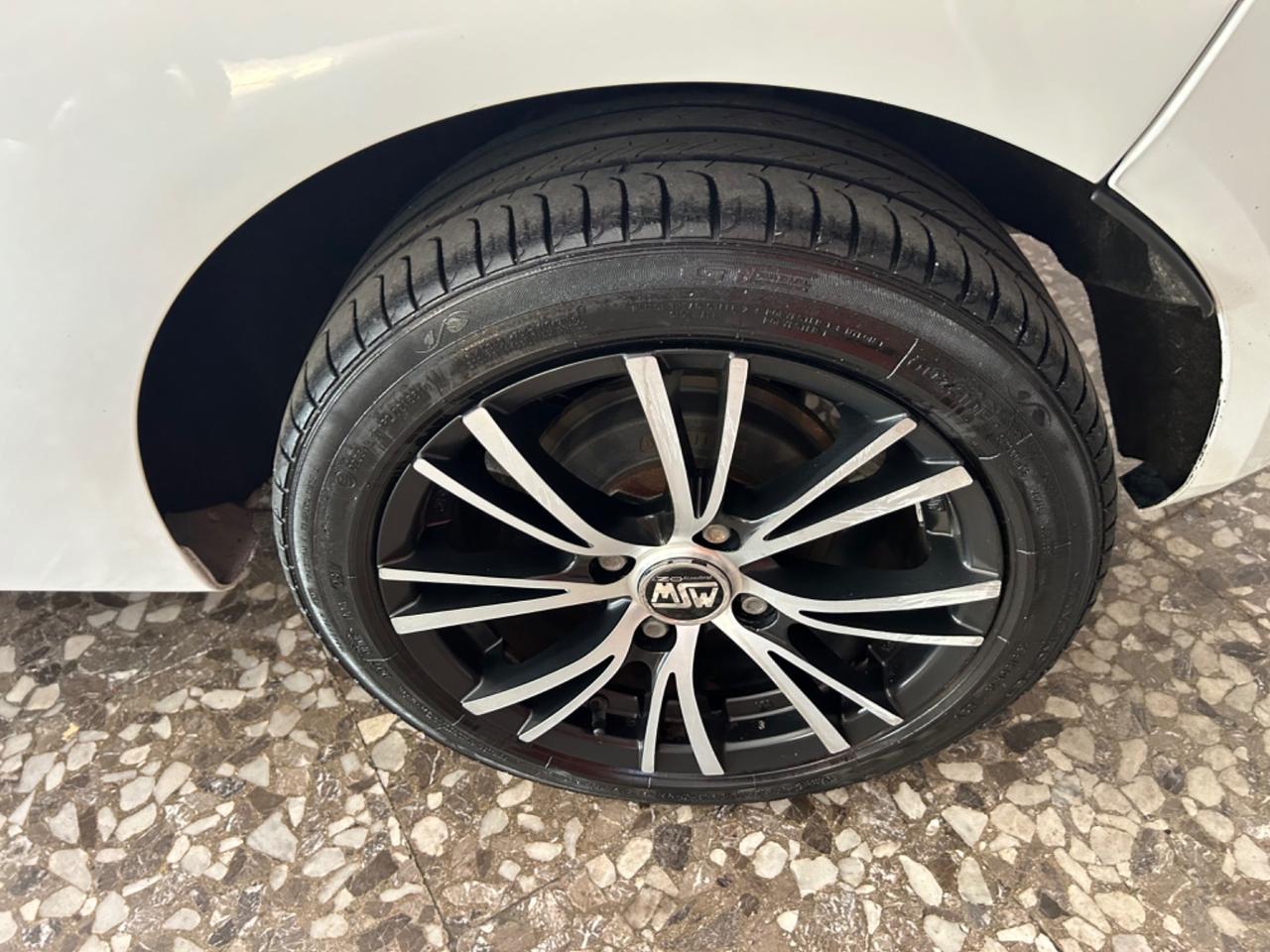 Ford Fiesta 1.2 Benzina Titanium