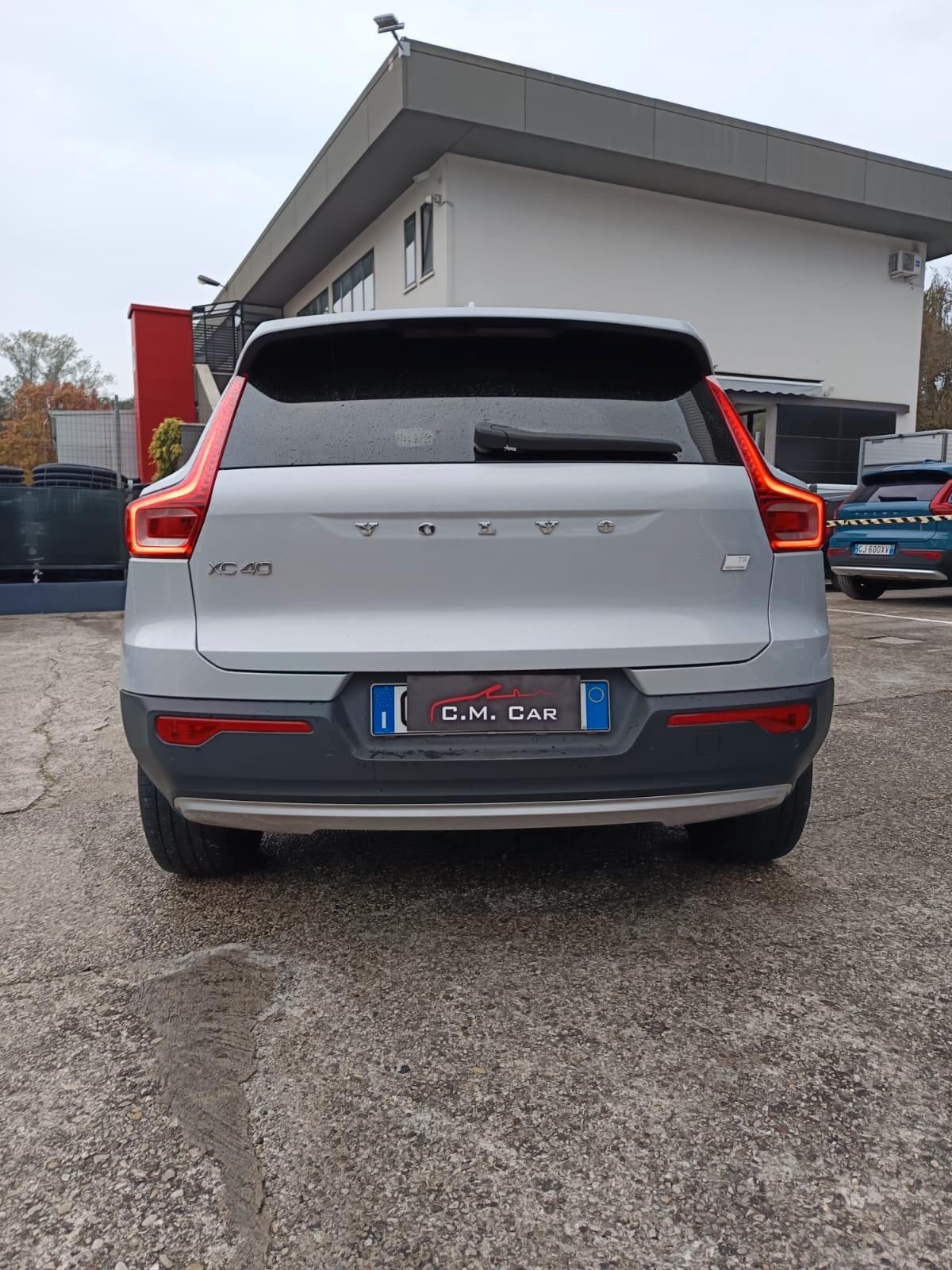 Volvo XC40 T5 Recharge Plug-in Hybrid Inscription Expression