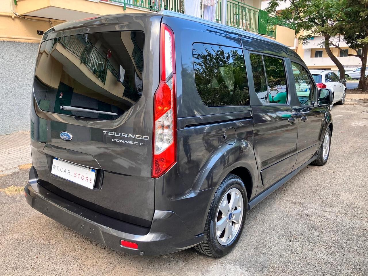 Ford Tourneo Connect7 1.5 TDCi 120cv aut Titanium