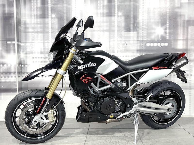 Aprilia Dorsoduro 750