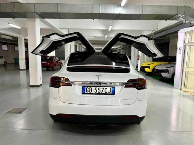 TESLA Model X Long Range AWD