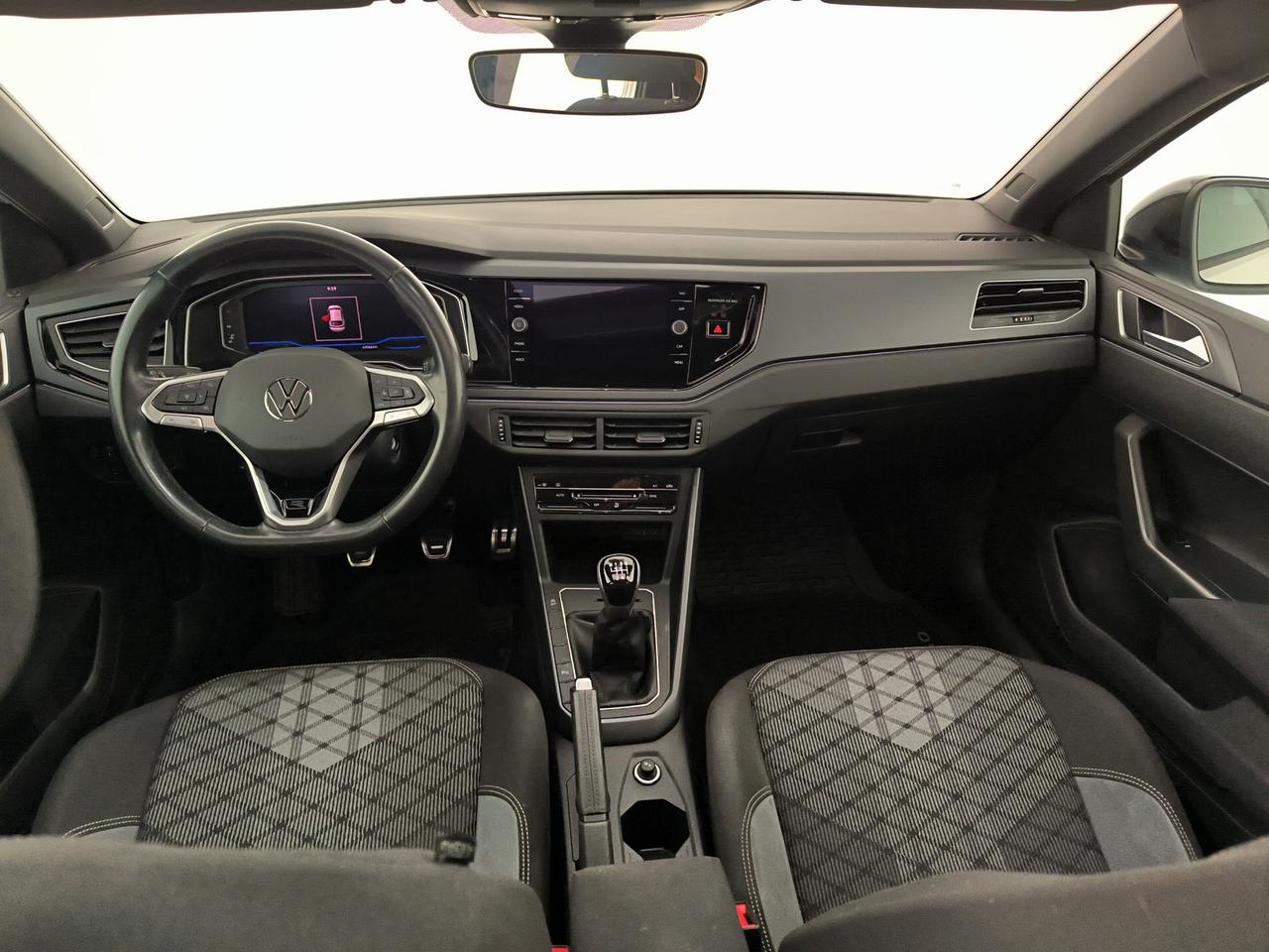 Volkswagen Taigo 1.0 tsi r-line 110cv