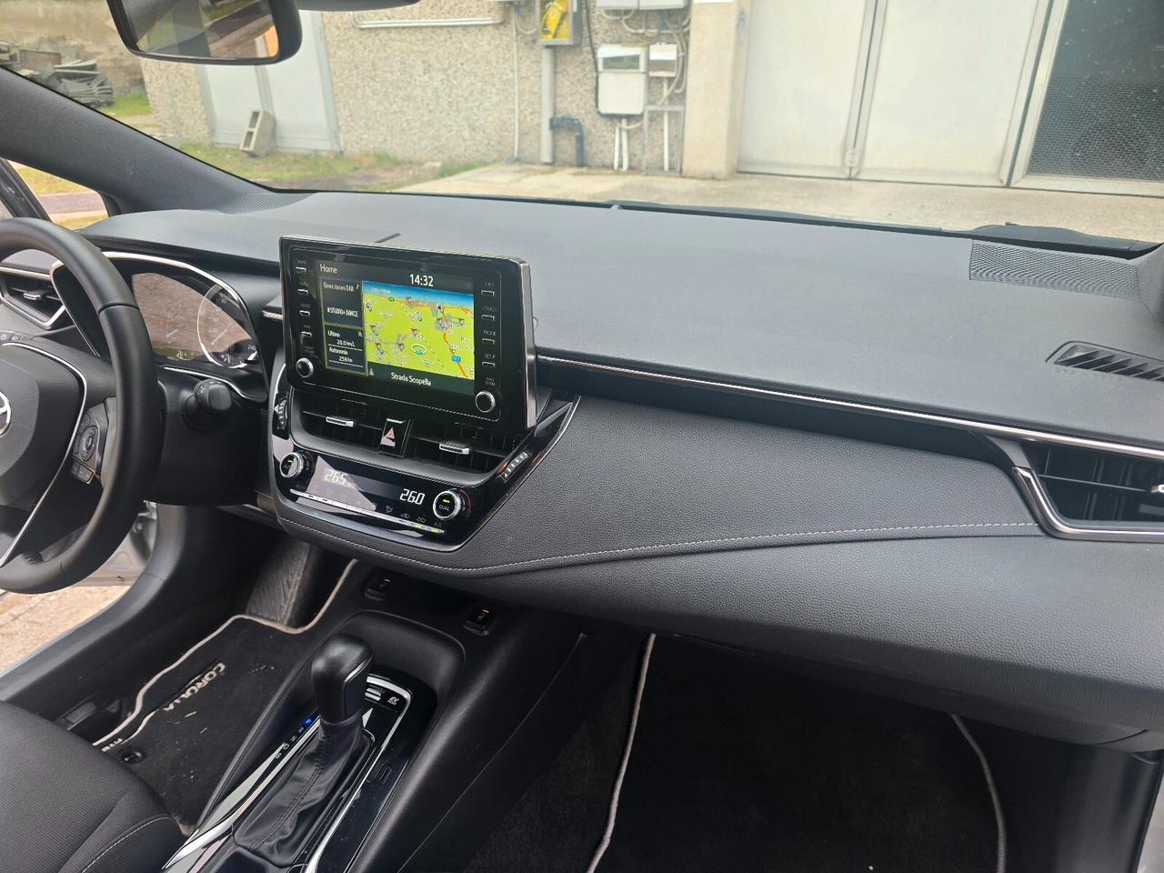 Toyota Corolla 1.8 Hybrid Style