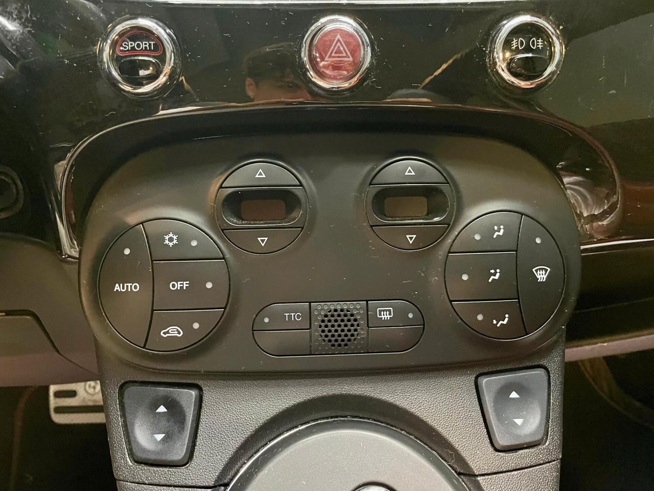 Abarth 500 C 1.4 Turbo T-Jet MTA Custom