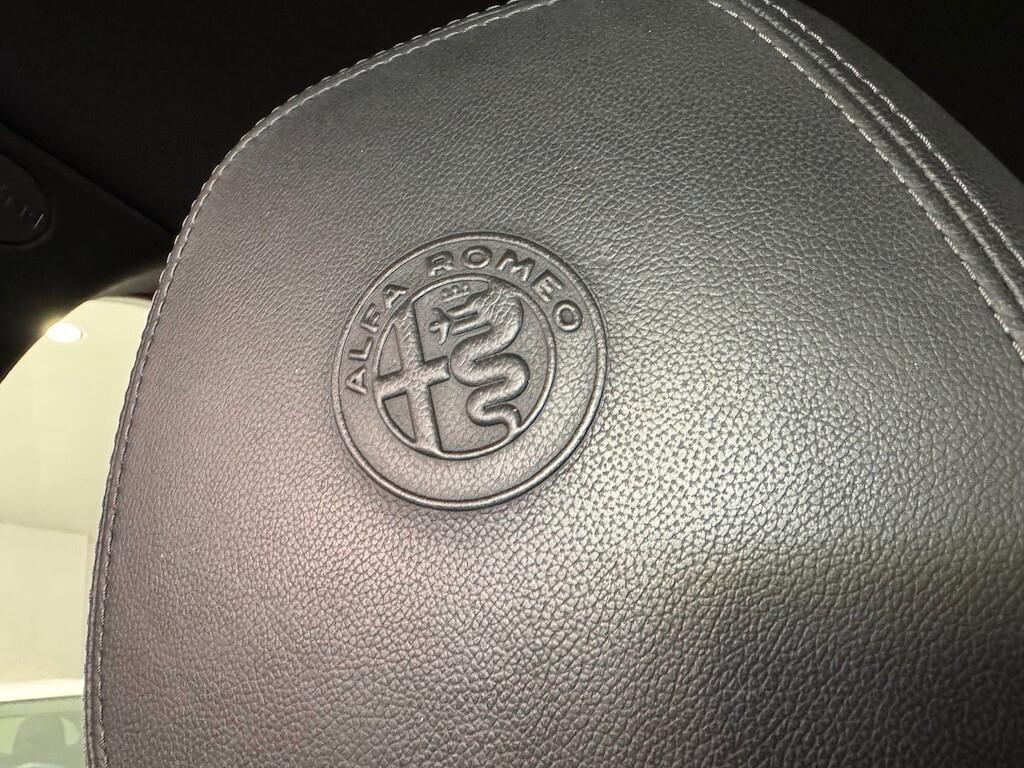 Alfa Romeo Stelvio 2.2 Turbodiesel 210 CV AT8 Q4 Super