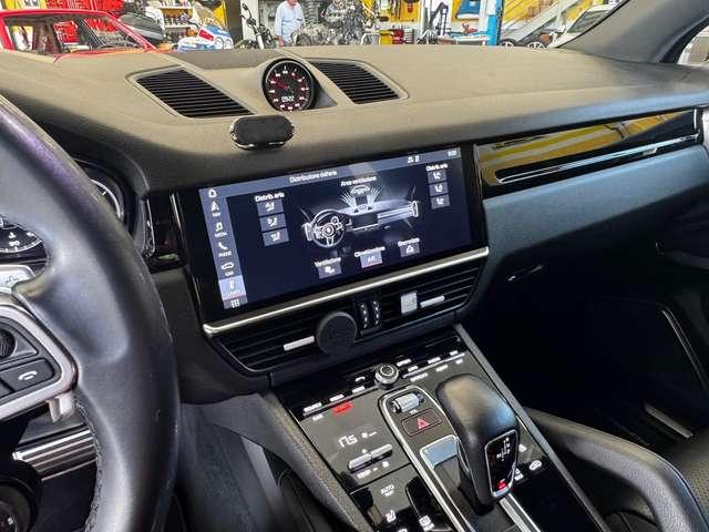 Porsche Cayenne 2.9 V6 441CV ASSE POST. STERZANTE R21 FULL