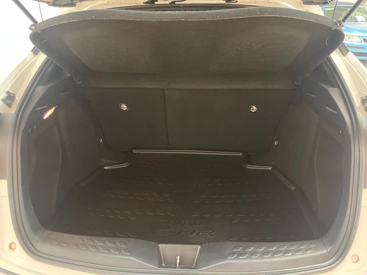 Toyota C-HR Active 1.2 2wd-Ok Neopatentati-LEGGI SOTTO