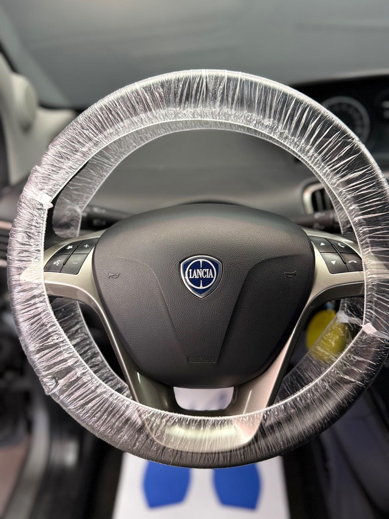 Lancia Ypsilon 1.2 Benzina 2018 Platinum FULL