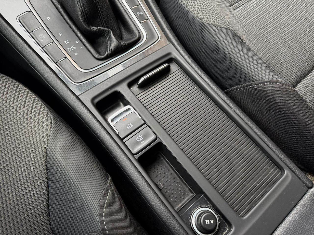 Volkswagen Golf Variant 1.6 TDI 115 CV DSG Business BlueMotion Tech.