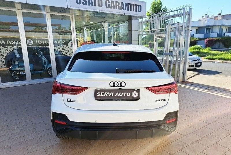 Audi Q3 SPB 35 TDI S tronic Identity Black