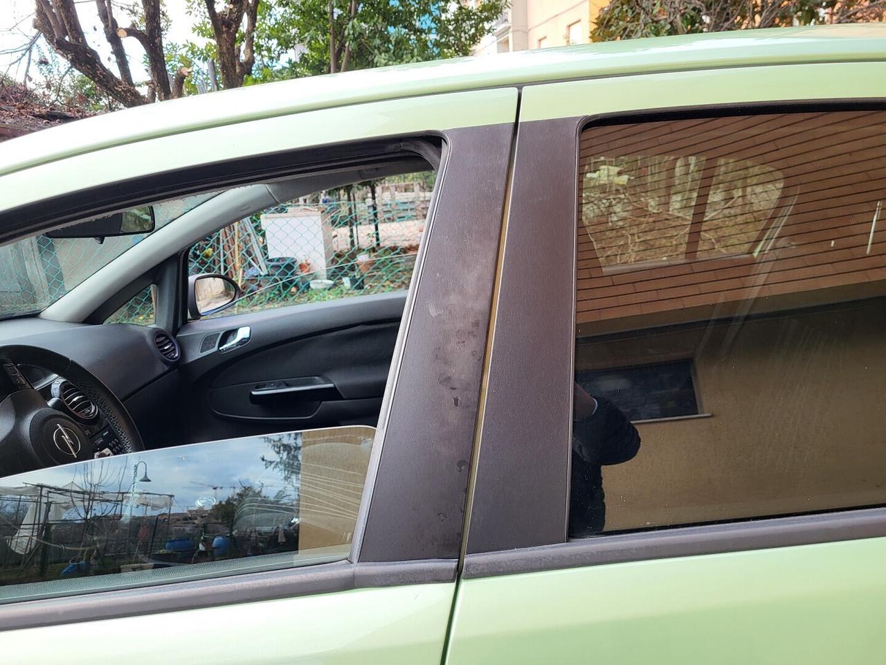 Opel Corsa 1.2 80CV 5 porte GPL-TECH Club