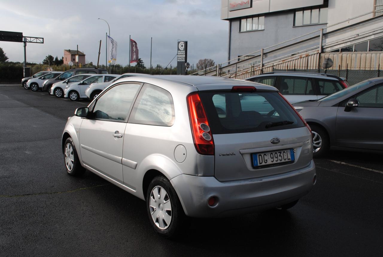 FORD FIESTA 1.2 75 CV OK NEOPATENTATI