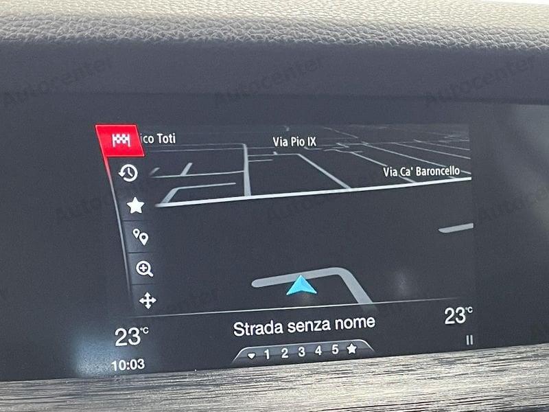 Alfa Romeo Stelvio 2.2 t Business Q4 190cv auto my19