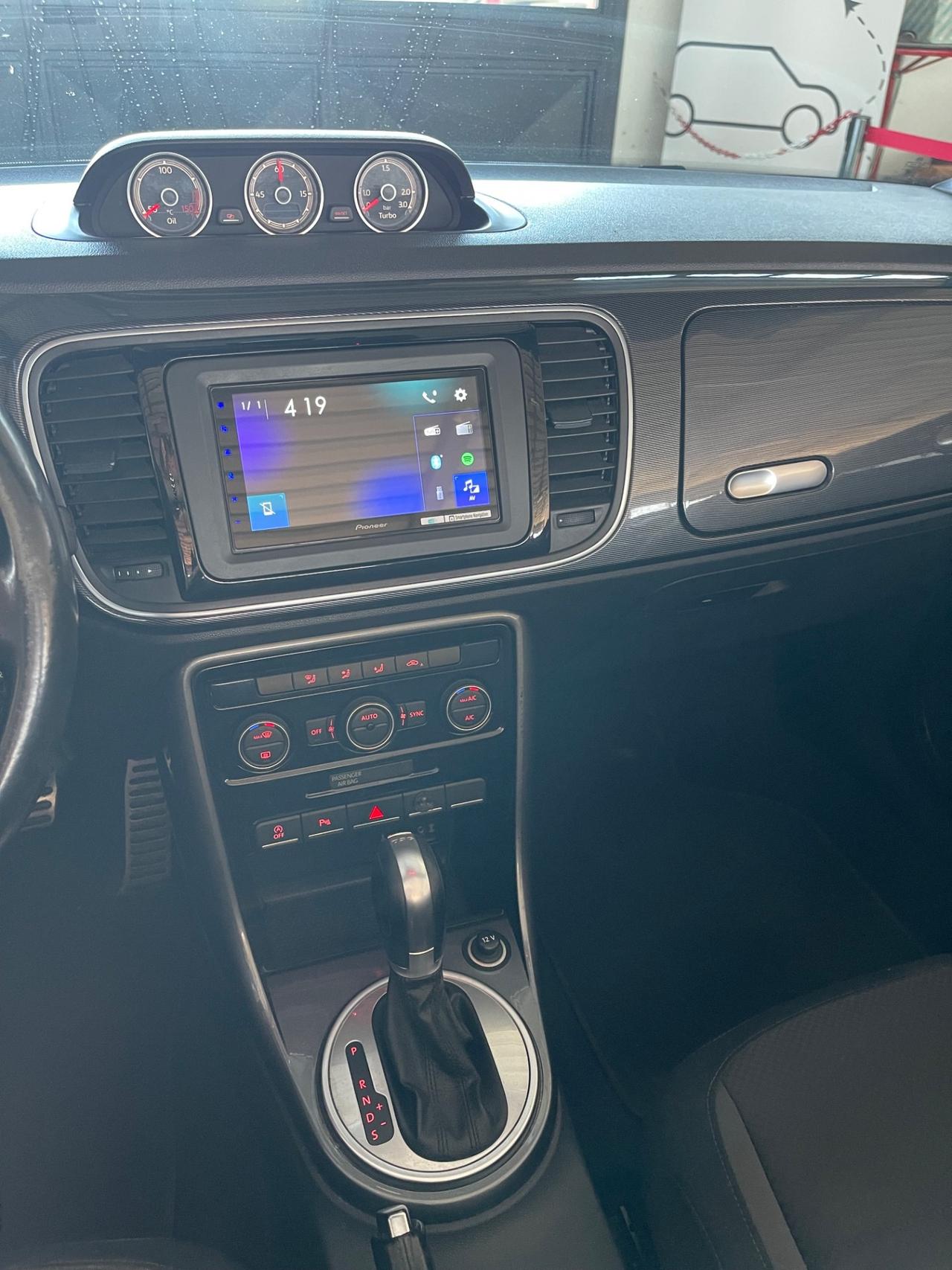 VW Maggiolino Cabrio 2.0 TDI DSG R Line PERMUTE RATE