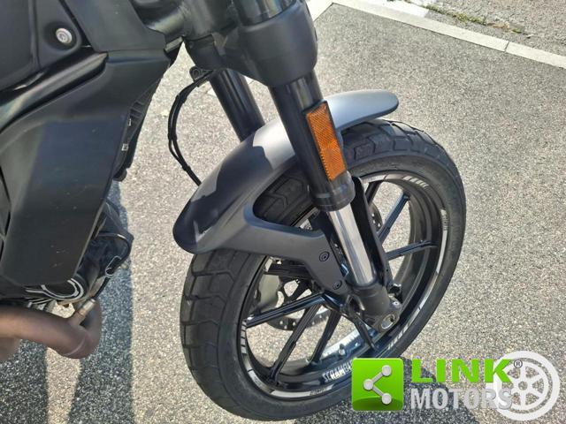 DUCATI Scrambler 800 IKON DARK