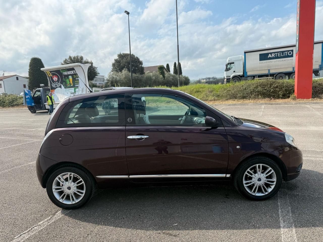 LANCIA YPSILON 1.4 GPL 2009 12 MESI DI GARANZIA