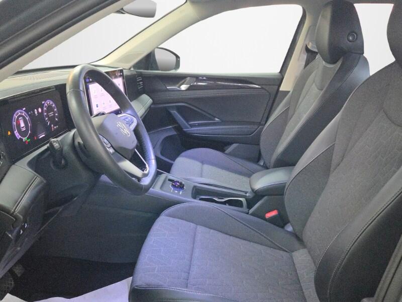 VOLKSWAGEN Tiguan 3ª serie Tiguan 1.5 eTSI 150...